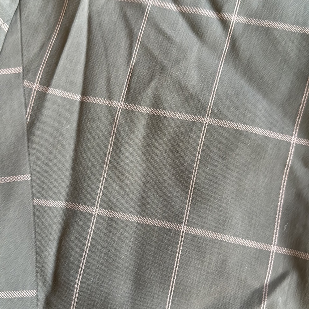 LIKE NEW - brown and pink window pane blazer - Picture 6 of 6